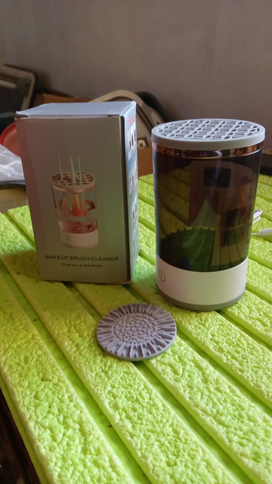 Automatic Makeup Brush Cleaner Electric (1 Pc)